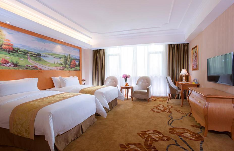 Vienna International Hotel Puning International Commodity City 외부 사진